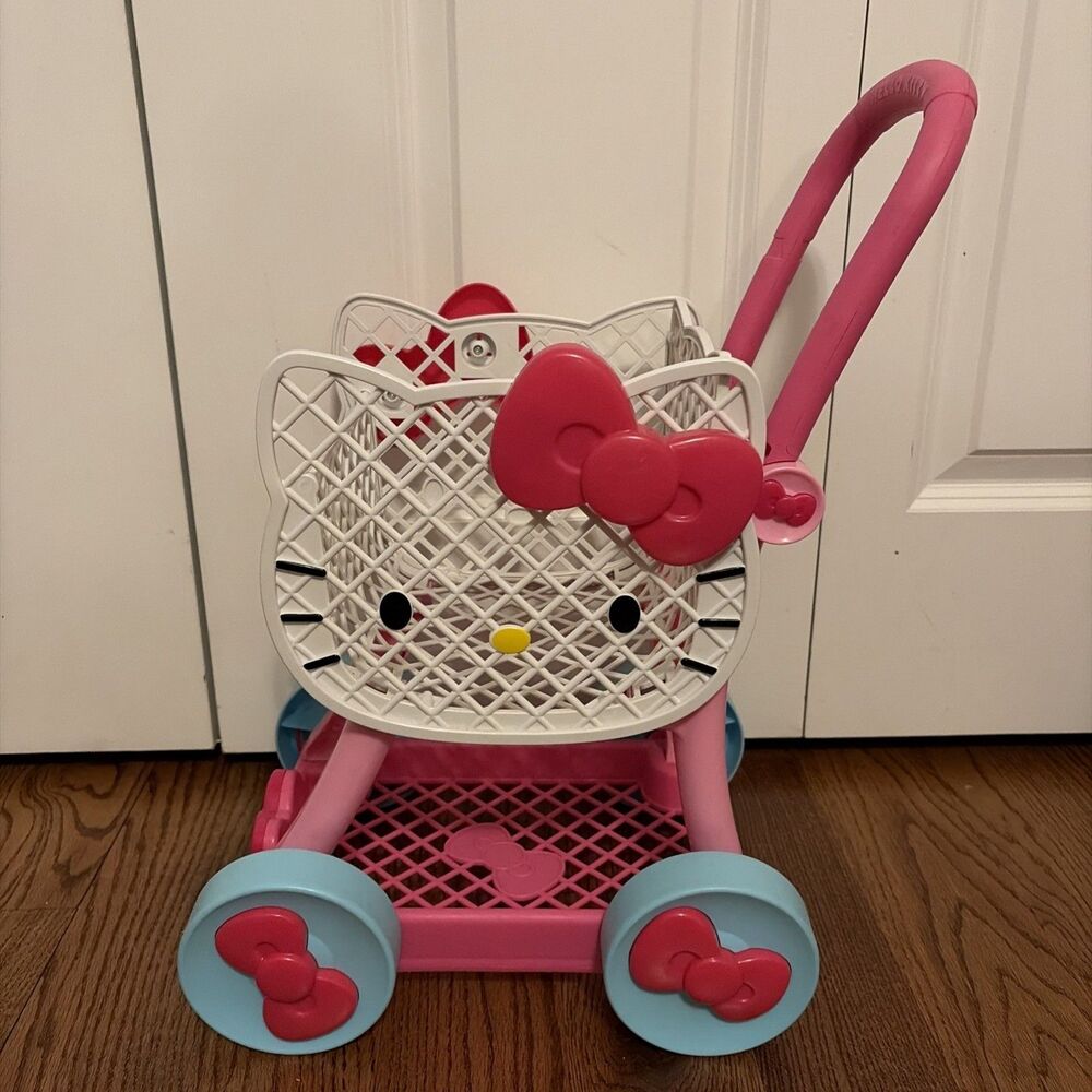 Sanrio Hello Kitty Toy  shopping cart